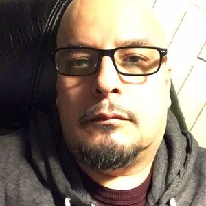 Meet your Posher, Roberto